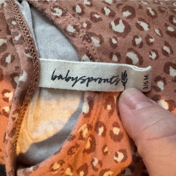 Babysprouts Pink Leopard Bamboo Knotted Sleeper - Picture 3 of 5